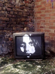 Grafter - Girl on Telly